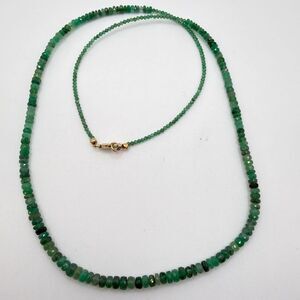 25" hand faceted EMERALD rondelle and round beaded necklace with 14kt YG clasp!